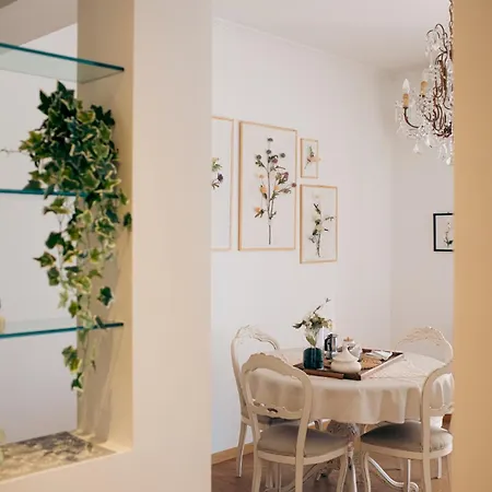 Rhome - Luxury Sharing