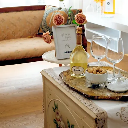 Rhome - Luxury Sharing *